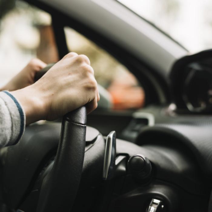 Bolile care te lasă fără permisul de conducere