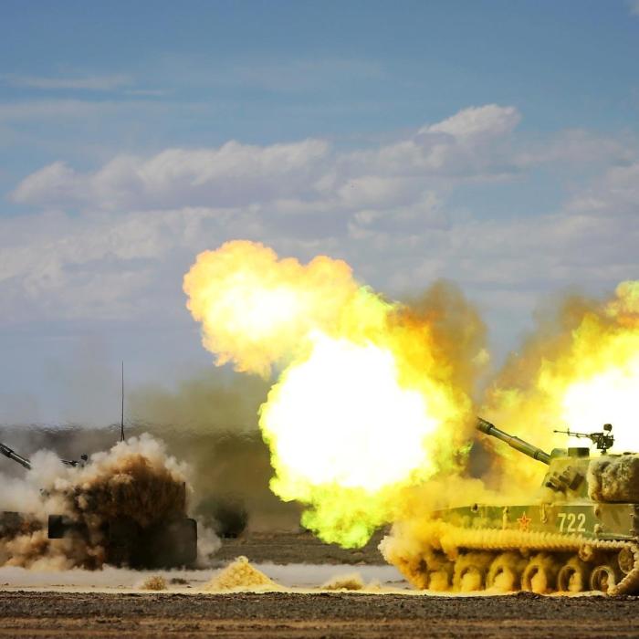 Tancurile chinezești au băgat spaina în militarii indieni
