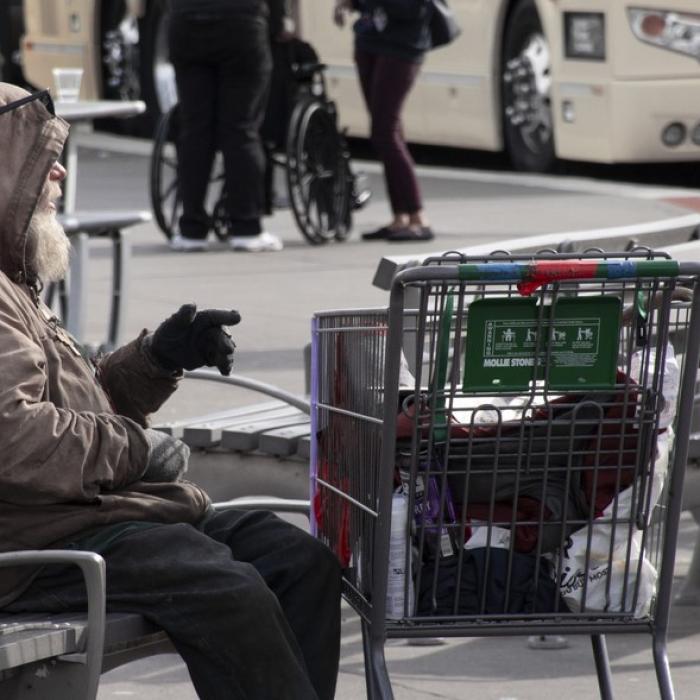 Poveste care merită citită: Omul străzii care a jucat la bursă 