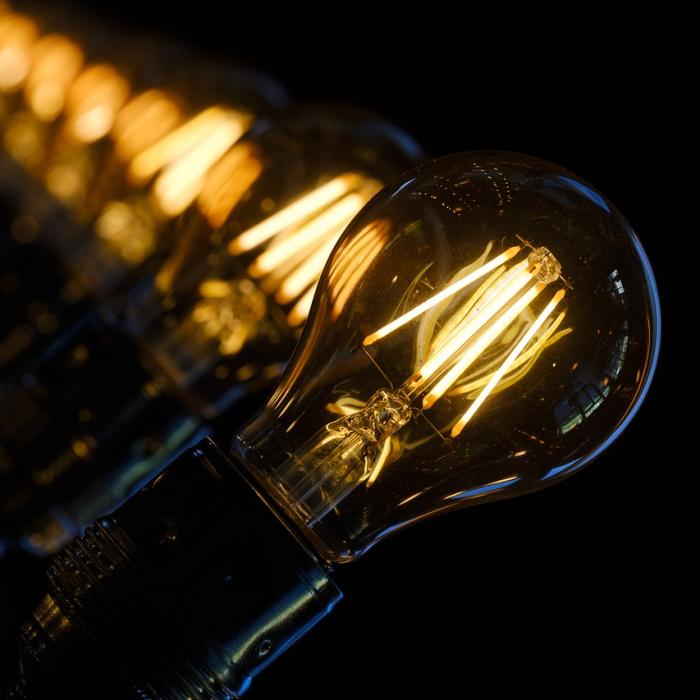 Italia revizuiește modul de calcul al facturilor la electricitate