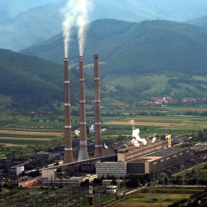 Cărbunele, principala sursă de producere a energiei în România. Hidro, sub medie