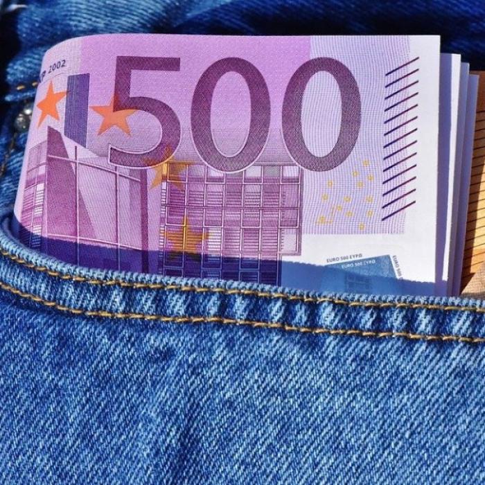 Olanda vrea interzicerea bancnotei de 500 de euro. Care este motivul oficialilor