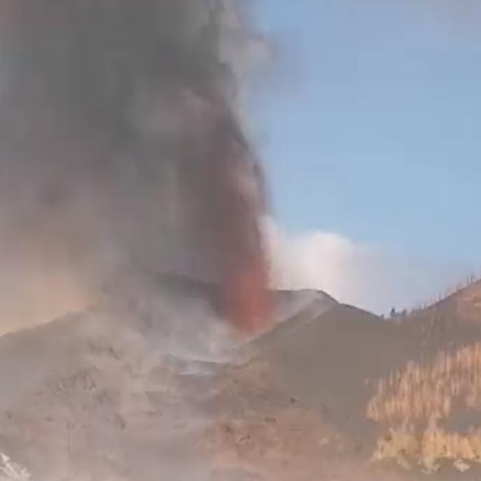 Vulcanul din La Palma înghite tot în cale. Mica economie a insulei, devastată. Imagini
