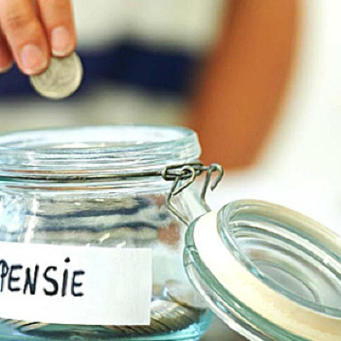 Calculează singur când vei ieşi la pensie şi cât vei încasa. Formula momentului
