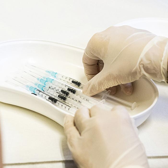 Moderna are o eficacitate ridicată după doza doi. Ce se întâmplă cu doza a III-a