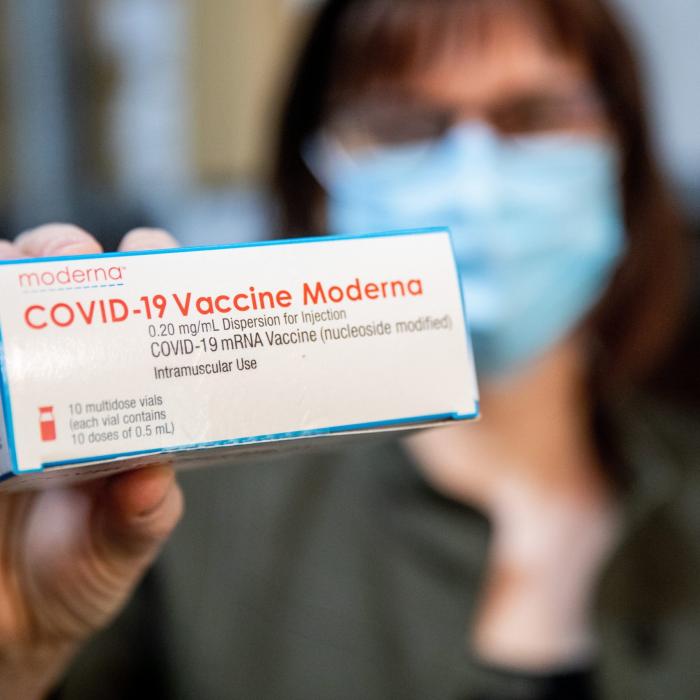 Moderna. Vot pozitiv al experților FDA pentru administrarea dozei trei, în anumite condiții