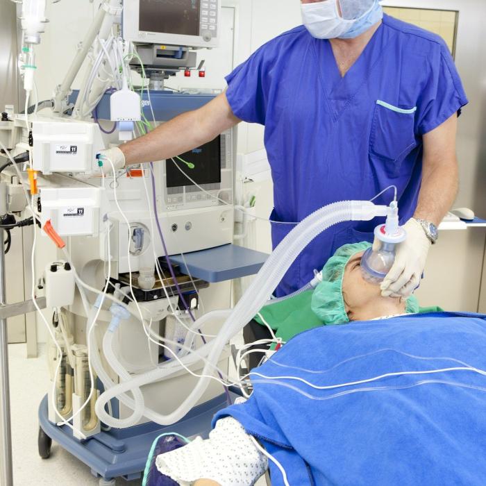 Incidența COVID în Capitală continuă să crească. A depășit 16,5 la mia de locuitori