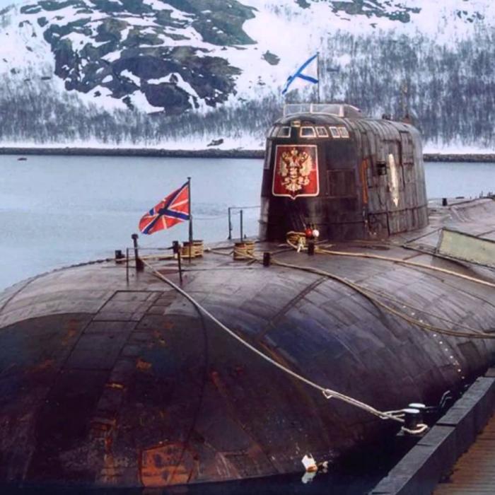 Scufundarea submarinul nuclear Kursk. Un amiral numește vinovații după 20 de ani