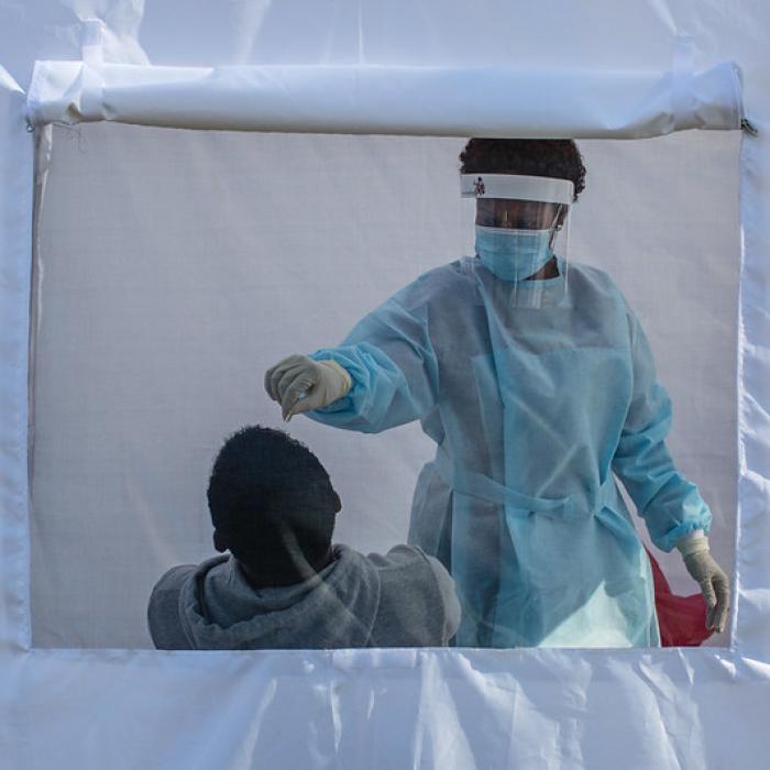 Varianta OMICRON. ALTFEL de SIMPTOME. Un medic sud-african explică