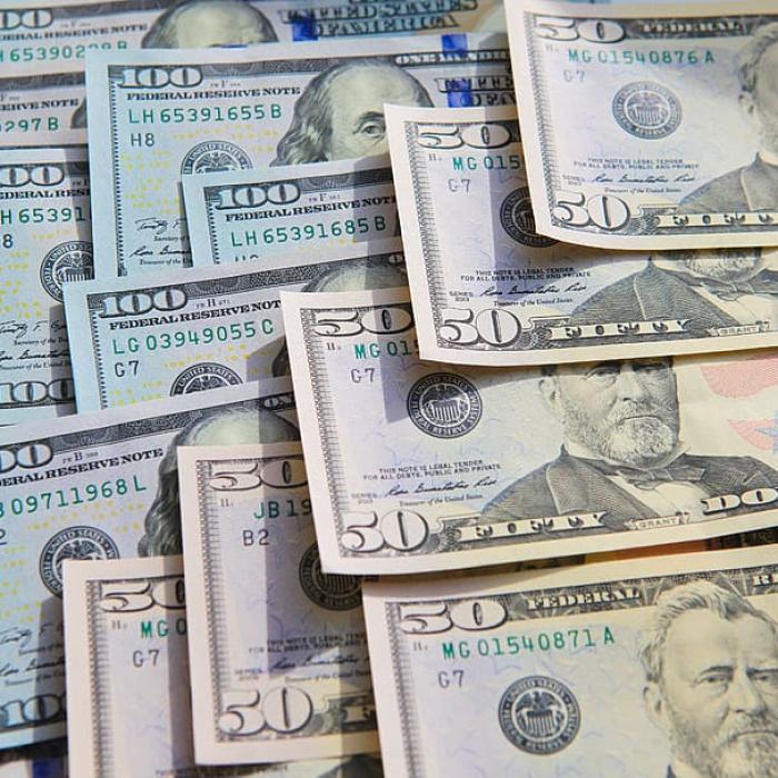 35 milioane de dolari pentru O ZI DE MUNCĂ. Ofertă REFUZATĂ