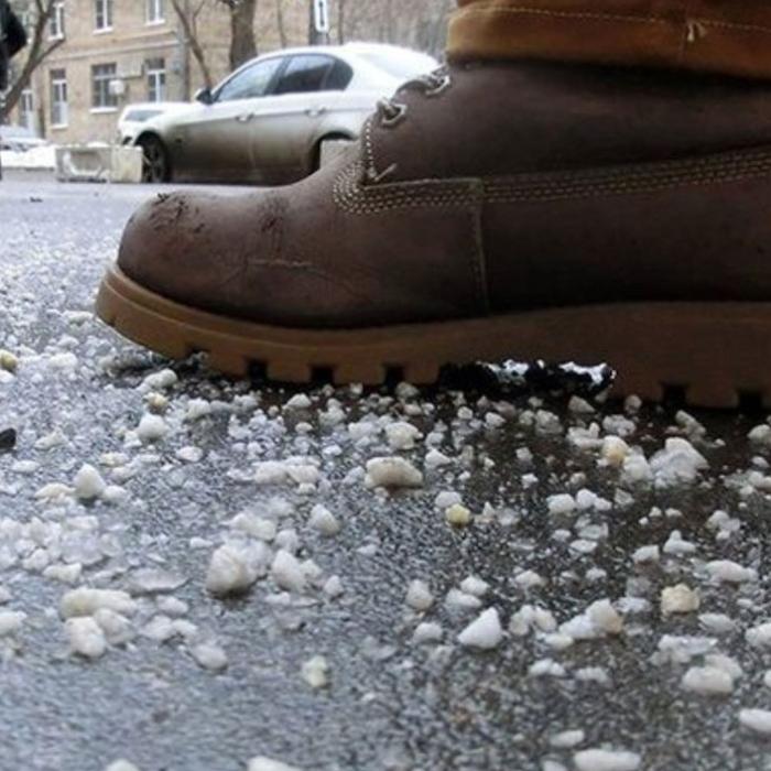 Meteorologii vin cu veștile pentru Capitală: Va fi Cod Galben de POLEI până marți