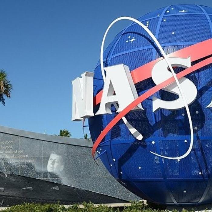 NASA a angajat un preot pentru a pregăti oamenii! Ce o să se întâmple