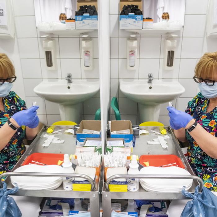 S-a aflat care vaccin este eficient împotriva Omicron