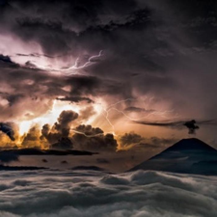 Avertizare meteo ANM de vreme severă imediată. Meteorologii anunţă vijelii de peste 100 km/h