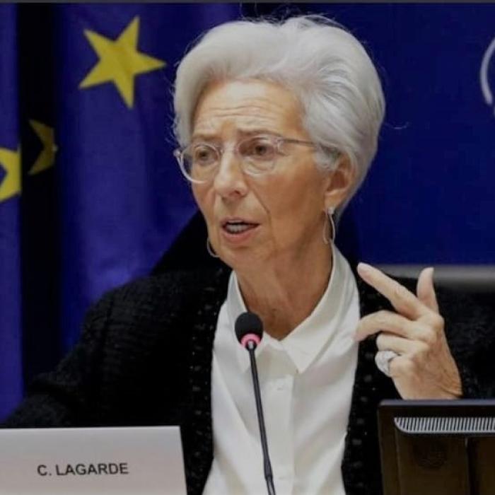Christine Lagarde susține că inflația în zona euro va scădea treptat în 2022