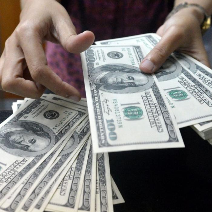 FMI: Costul pandemiei ar putea depăși 12.500 miliarde de dolari până în 2024