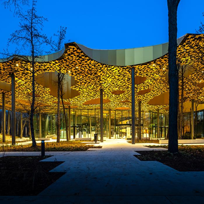 Arhitectură futuristă la Budapesta. Japonezul Sou Fujimoto a proiectat Casa Muzicii GALERIE FOTO