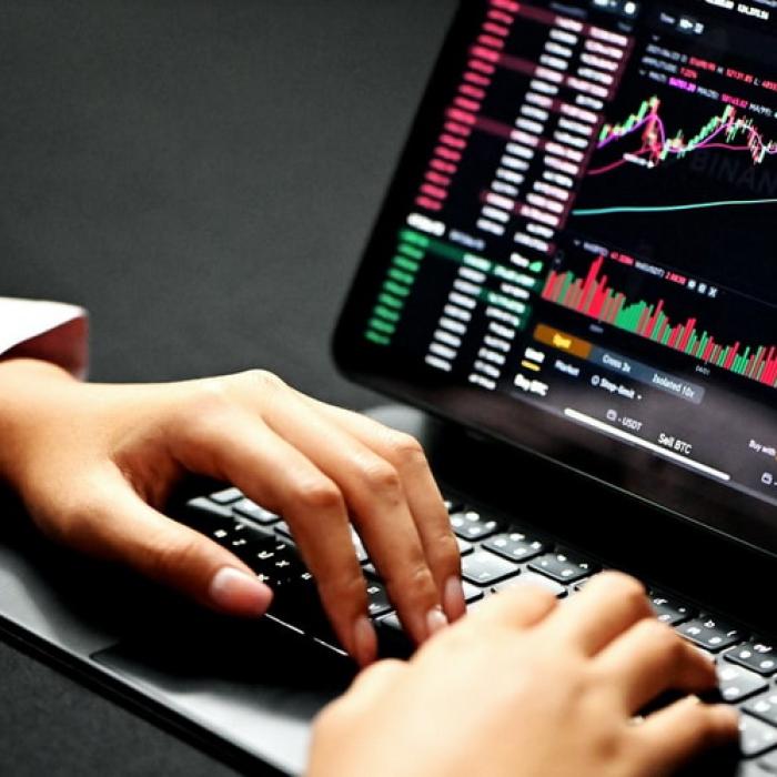 DeFi a explicat: Ce este finanțarea descentralizată și dacă ar putea fi o condamnare la moarte pentru bănci