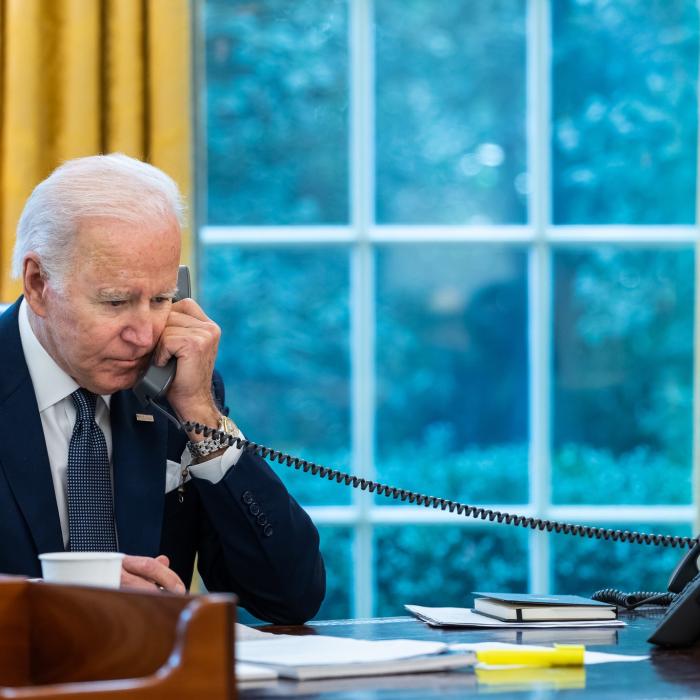 Tensiuni Rusia - Ucraina. Biden, chemat de urgenţă la Kiev