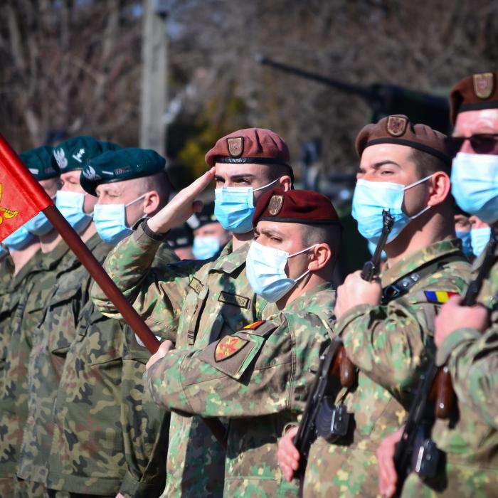 Ce salarii sunt în Armată. Cât câștigă un militar sau un funcționar. Venituri în 2022