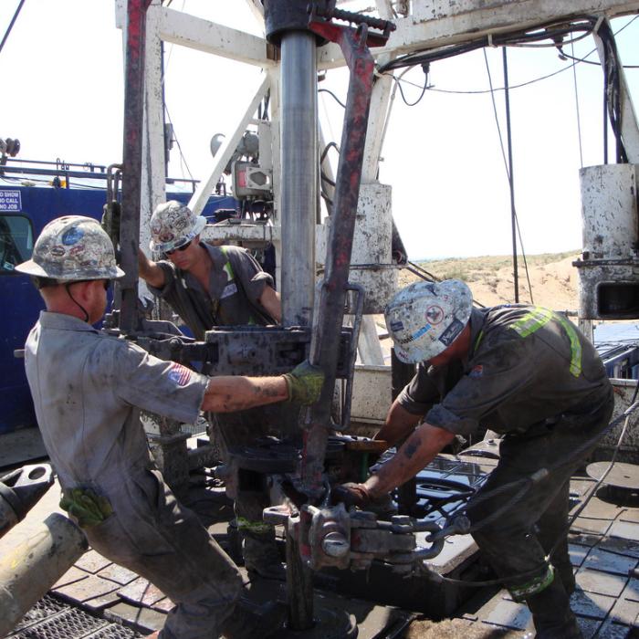 Germania nu renunță la petrolul, gazele și cărbunele din Rusia