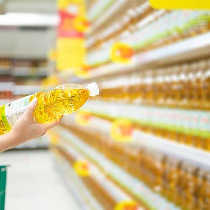 România mai are ulei de gătit pentru 4-6 săptămâni, spune deputatul Emil Dumitru, din Comisia pentru agricultură