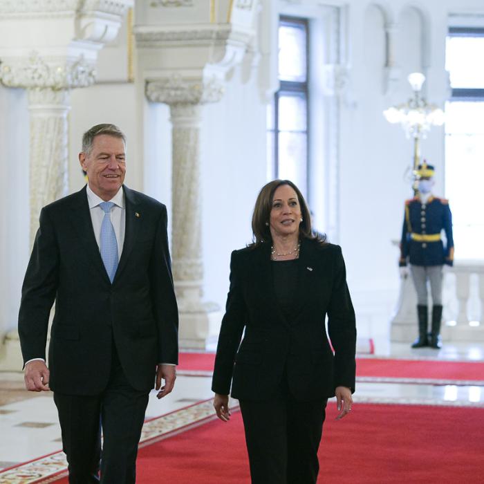 Kamala Harris, vicepreşedintele SUA, mesaj FERM de la Bucureşti: România a fost extraordinară! Vom apăra fiecare centimetru din teritoriul NATO