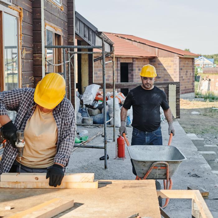 FPSC: Preţurile materialelor de construcţii au crescut cu 60-80%
