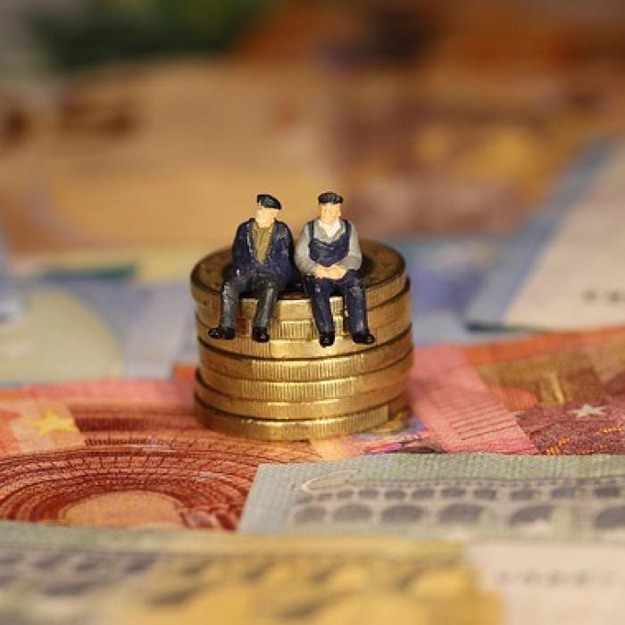 UNSAR: Pentru fiecare 100 de lei încasați în 2020 din polițele RCA, asiguratorii au plătit în medie 113 lei