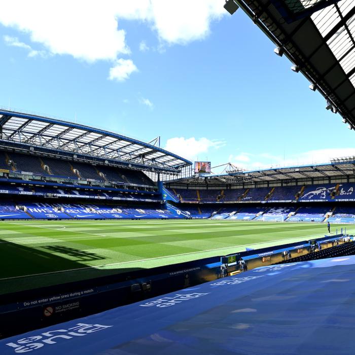 Clubul de fotbal Chelsea ”curtat” de trei cumpărători. Cine are ultimul cuvânt