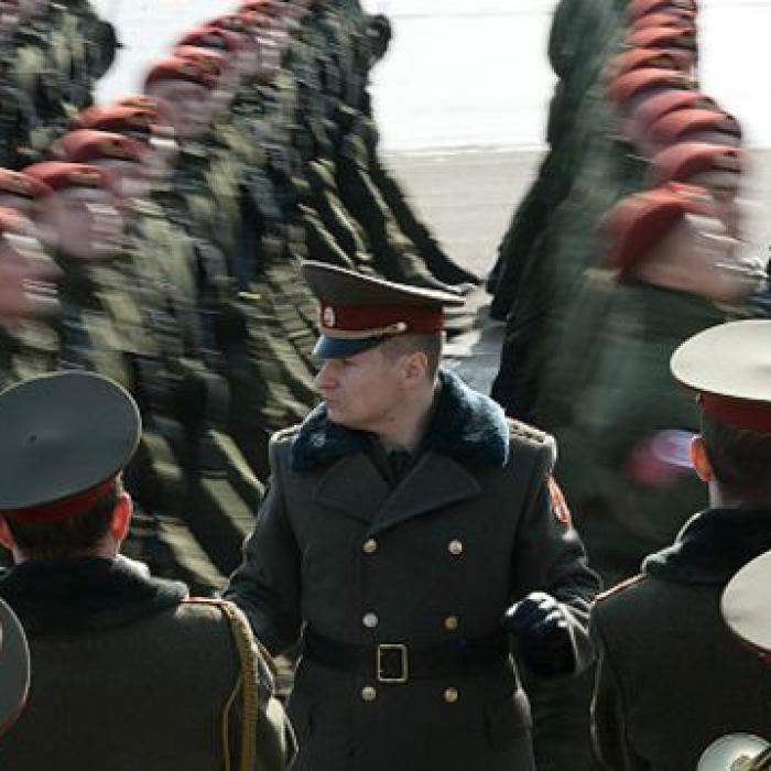 12 membrii ai Gărzii Naționale ruse dau în judecată Kremlinul