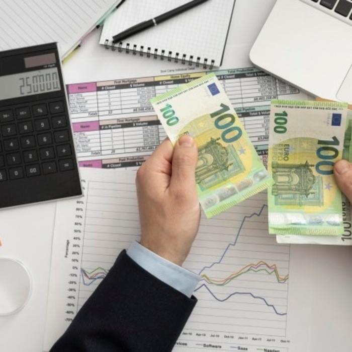 Indicele ROBOR la şase luni, la cel mai mare nivel din ultimii nouă ani