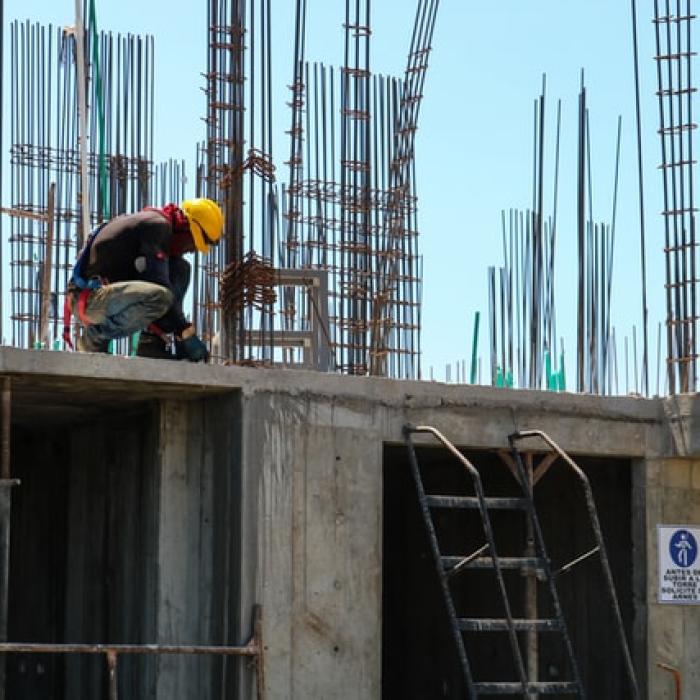 Adrian Negrescu: Verificați situația financiară a dezvoltatorului când cumpărați o locuință