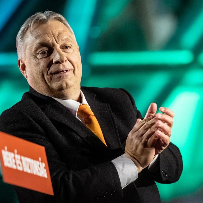 Viktor Orban a sunat la Moscova. A vorbit cu Putin și i-a lansat o invitație