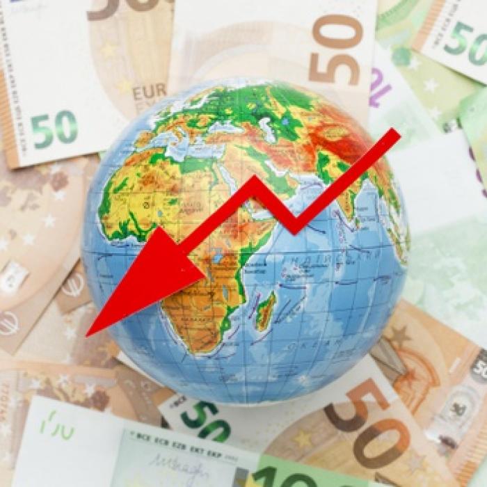 Banca Mondială: Crize SEVERE care se suprapun şi creştere a ratei sărăciei în 2022