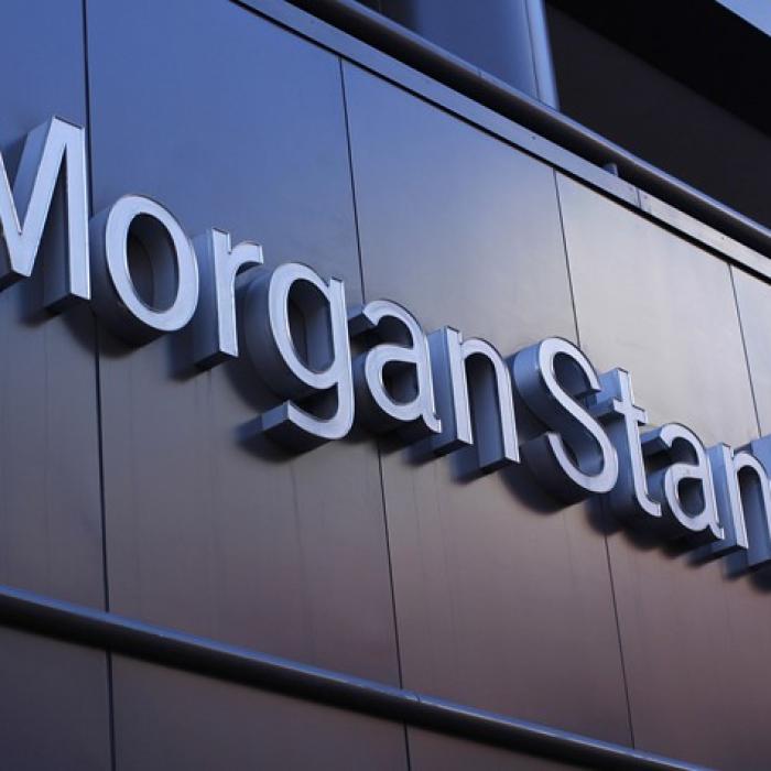 Gigantul bancar Morgan Stanley apreciază că piețele bursiere vor continua să scadă
