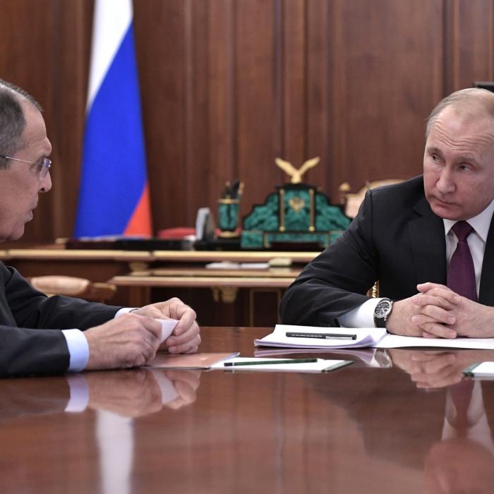 L-a înjunghiat Putin pe Lavrov în spate? De ce a cerut scuze Israelului