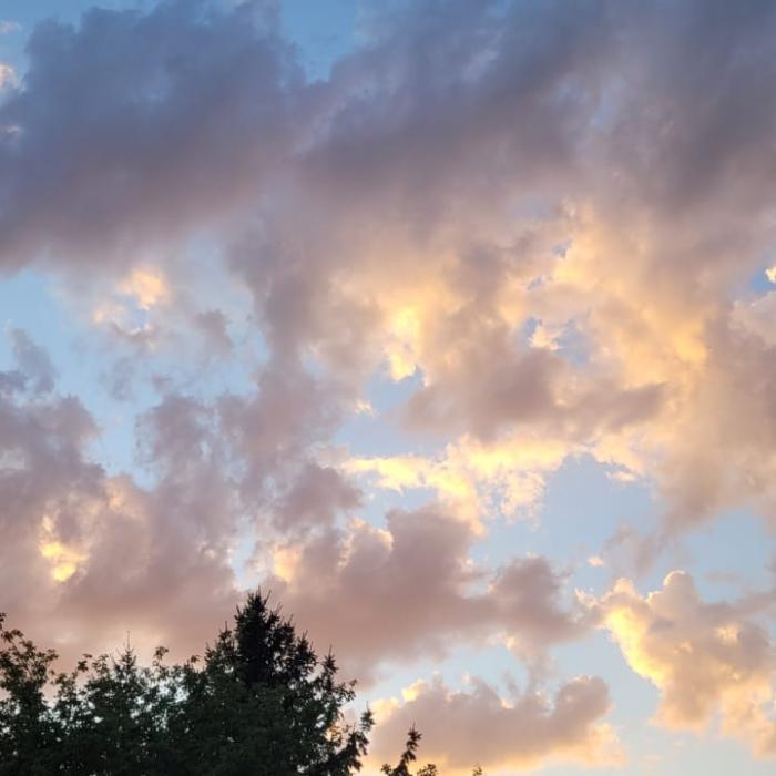 Prognoza meteo. Se strică vremea. Revin ploile torenţiale şi temperaturile scad