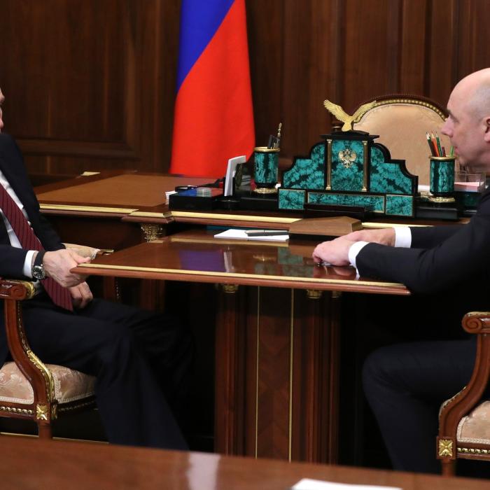 Biden, bagă Rusia în incapacitatea de plată? Decizia care poate pune capac economiei 