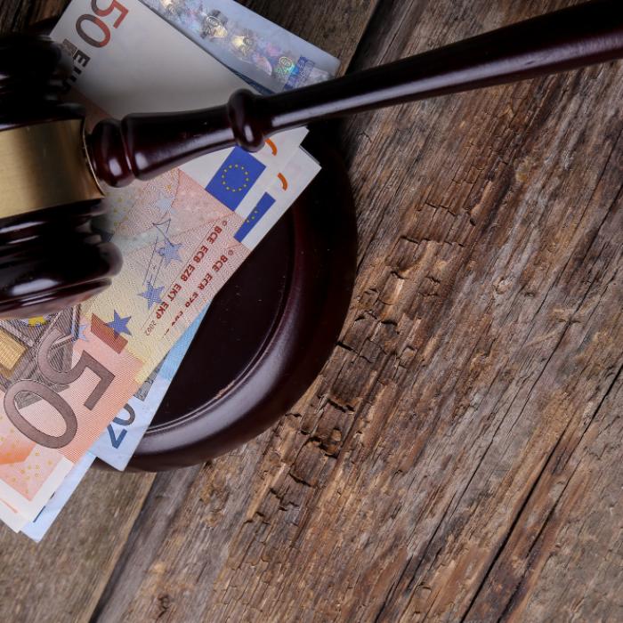 Noi facilități financiare pentru magistrați