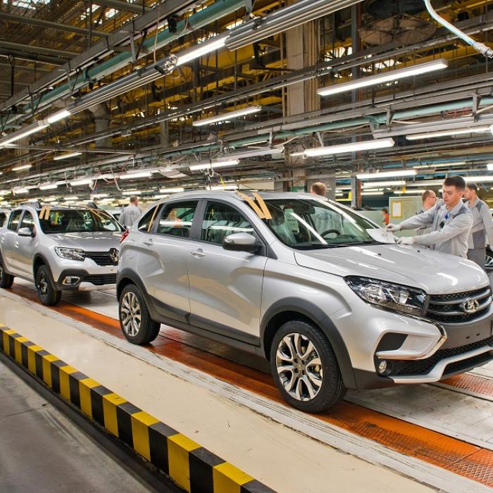 Industria auto din Rusia s-a prăbușit aproape complet