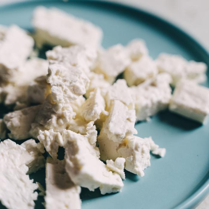 Justiția europeană a interzis Danemarcei să comercializeze brânză feta