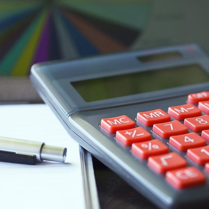 Ratele la Prima Casă, mai scumpe și cu 75%. Broker, sfat pentru a scădea ratele cu până la 25%. Nu e vorba despre trecerea la IRCC