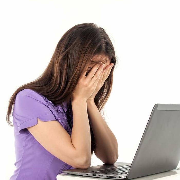Raport DESI-2022. Compentențe digitale: Ce-i lipsește României să o scoată la capăt 