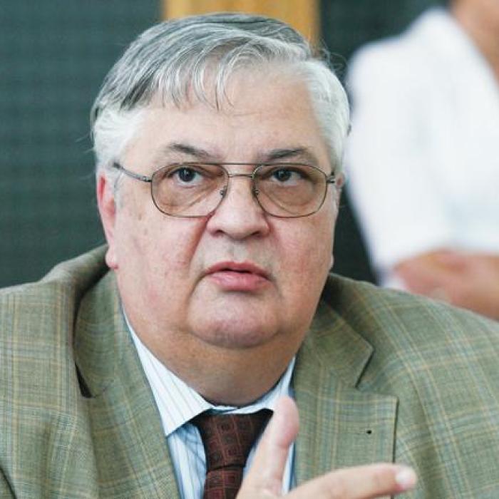 Mircea Coșea, dezamăgit de discursul lui Mugur Isărescu. Reproșurile aduse de analist