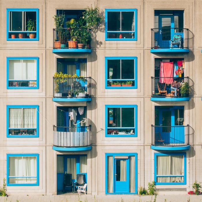 Viața la bloc. Birocrația care duce la amendarea Asociațiilor de Proprietari
