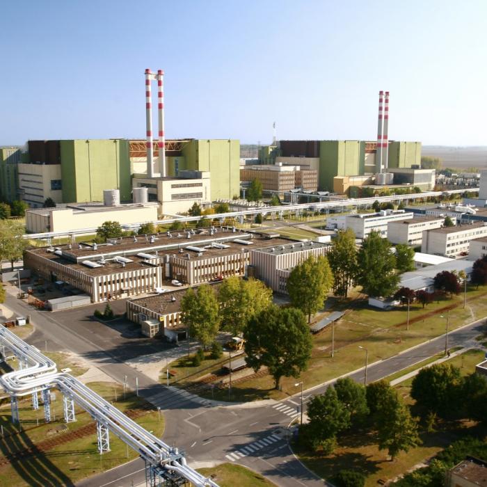 Rușii construiesc două noi reactoare nucleare în Ungaria