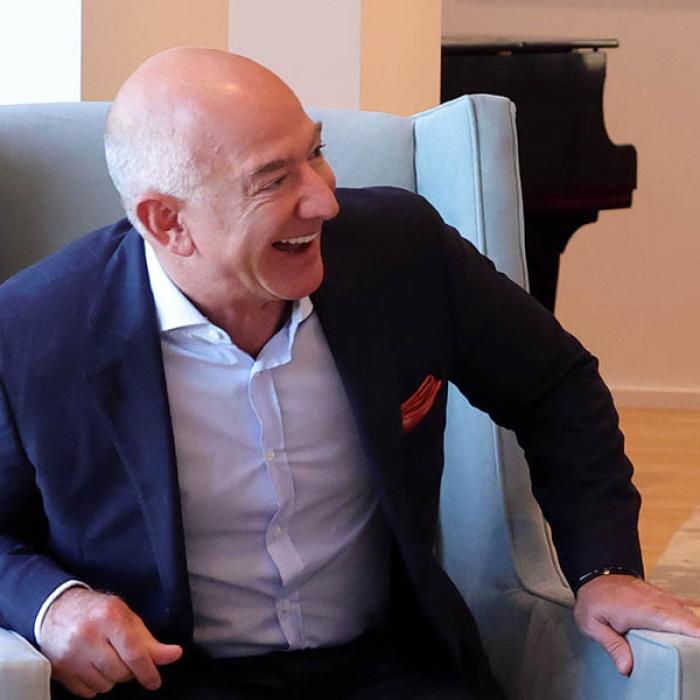 Jeff Bezos, detronat de pe locul doi al topului miliardarilor lumii