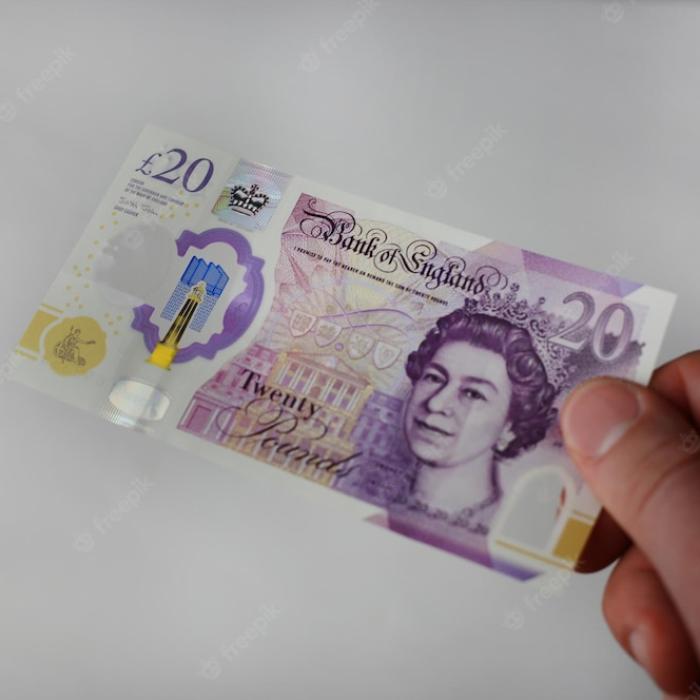 Britanicii mai au doar 7 zile ca să scape de 11 miliarde de lire sterline