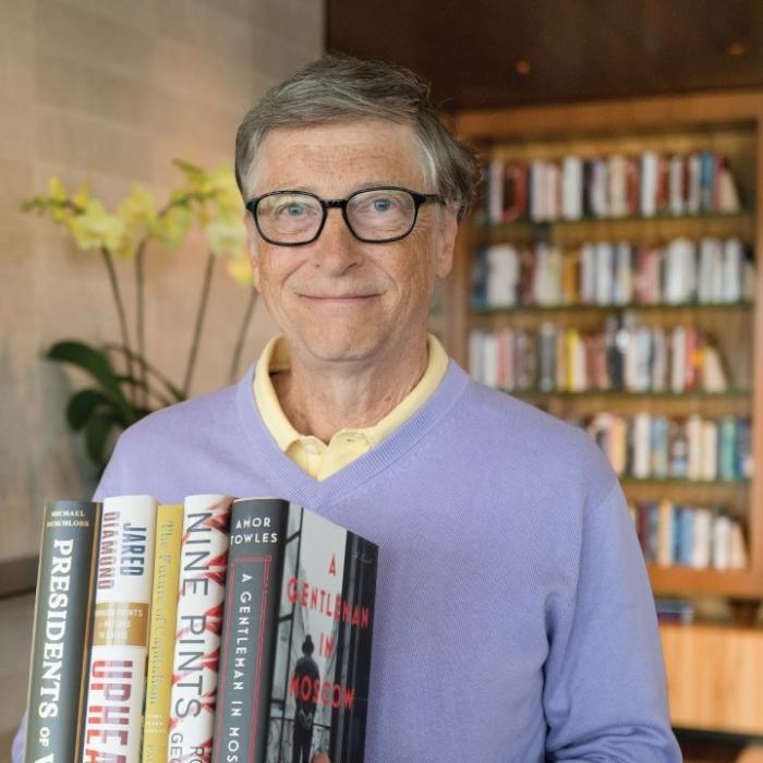 Bill Gates investește peste 1 miliard de dolari într-un nou vaccin 